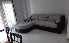 Villa Leonids 2